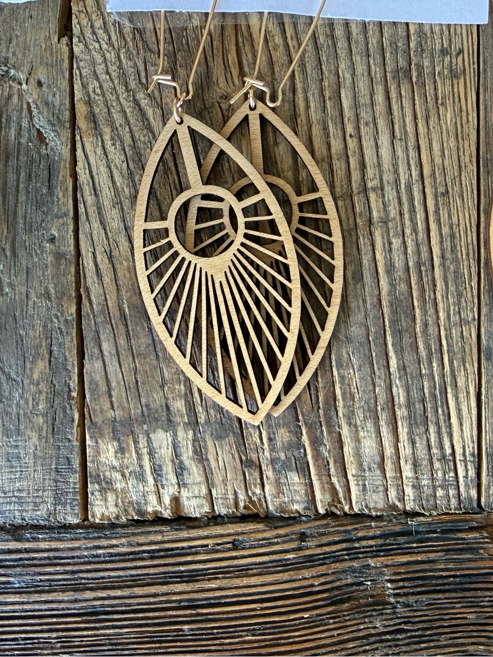 1 pair Wooden Leaf Drop Earrings - Natural Wood Tone